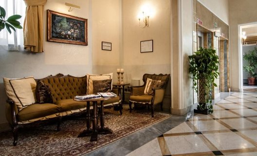 Grand Hotel