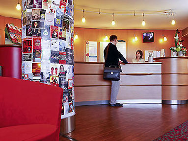 Grand Hotel Avignon
