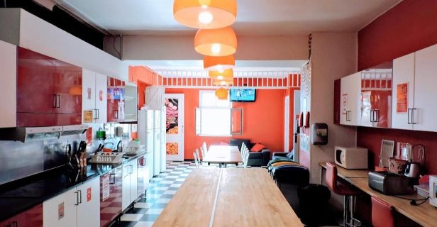 Home Backpackers Valencia