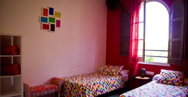 Home Backpackers Valencia