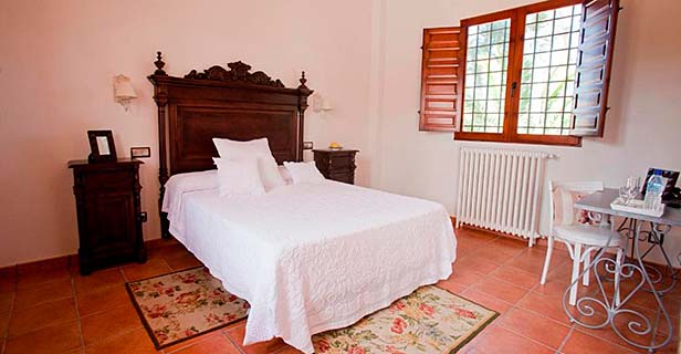 Hospedería Casa De La Campana