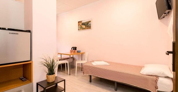 Hostal 7a