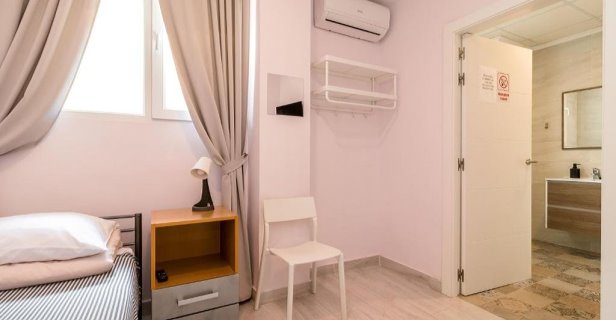 Hostal 7a