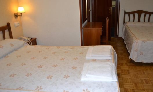 Hostal Aae Edreira