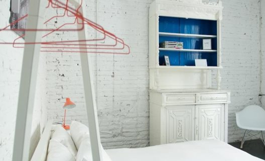 Hostal Abcyou Bed And Breakfast