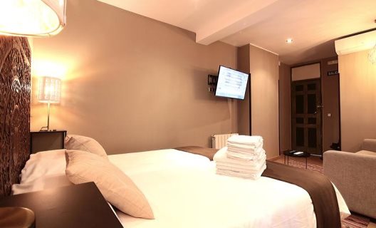 Hostal Abracadabra Suites