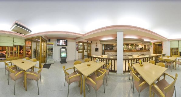 Hostal Adelino