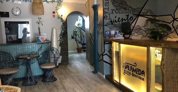 Hostal Alameda