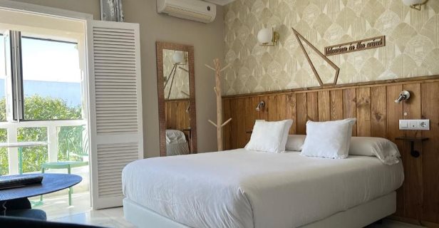 Hostal Alameda