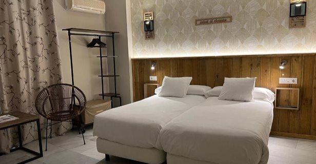 Hostal Alameda