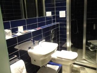 Hostal Albany