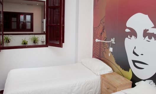 Hostal Albergue Home Youth Valencia