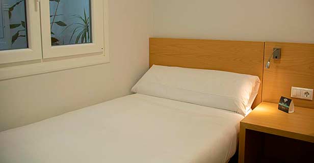 Hostal Alda Alborán Rooms