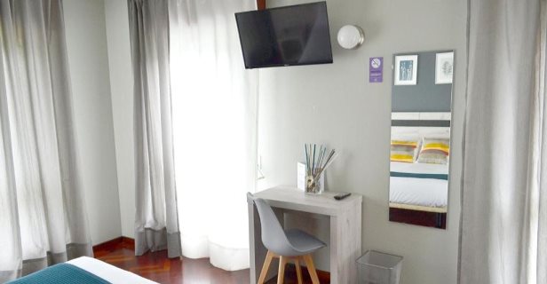 Hostal Alda Puerta Coruña
