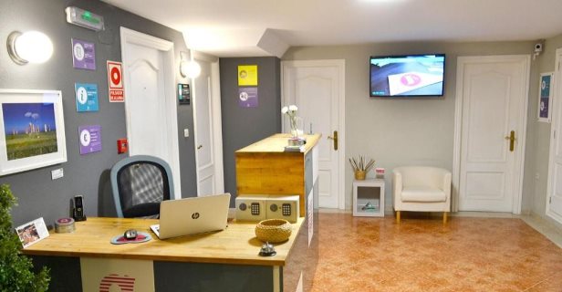 Hostal Alda Puerta Coruña