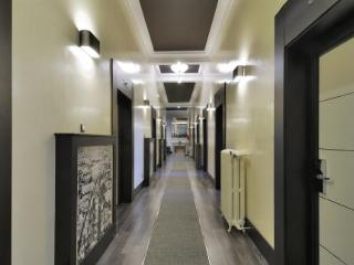 Hostal Alhambra Suites