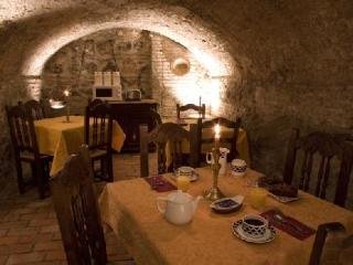 Hostal Almunia De San Miguel