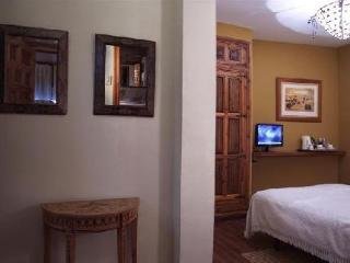 Hostal Almunia De San Miguel