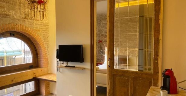 Hostal Amfores Boutique Guest House