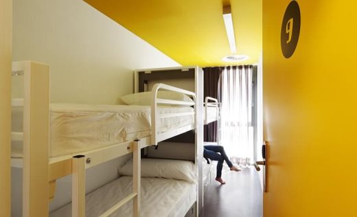 Hostal Amistat Beach