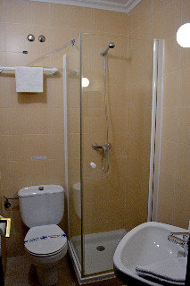 Hostal Arjori Rooms