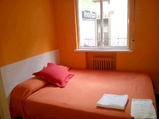 Hostal Arjori Rooms