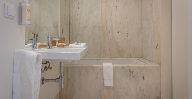 Hostal Armazéns Cogumbreiro