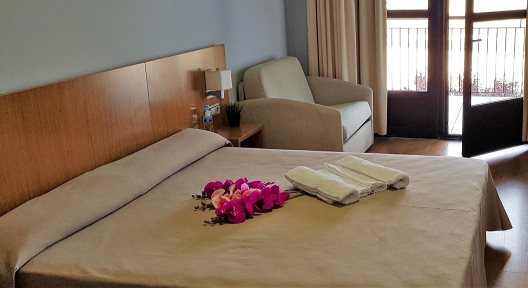 Hostal As Monreal Del Campo