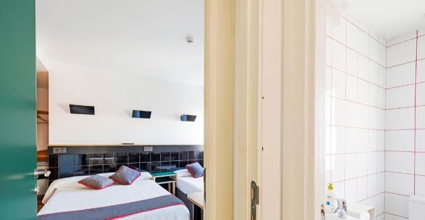 Hostal Athenas
