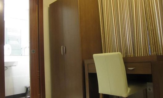 Hostal Atocha Almudena Martín