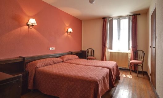 Hostal Ayestaran