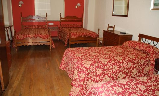 Hostal Ayestaran