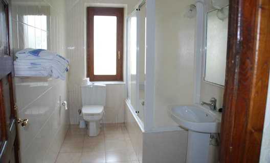 Hostal Ayestaran
