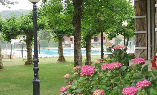 Hostal Ayestaran