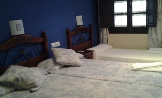 Hostal Azahar