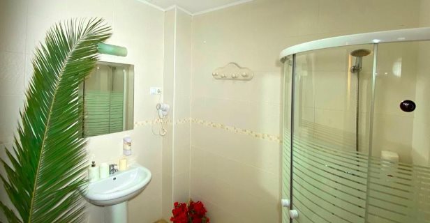Hostal Azahara Nerja
