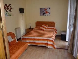 Hostal Babel Guesthouse
