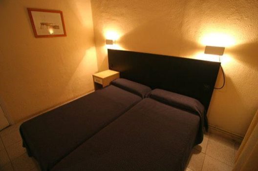 Hostal Baires