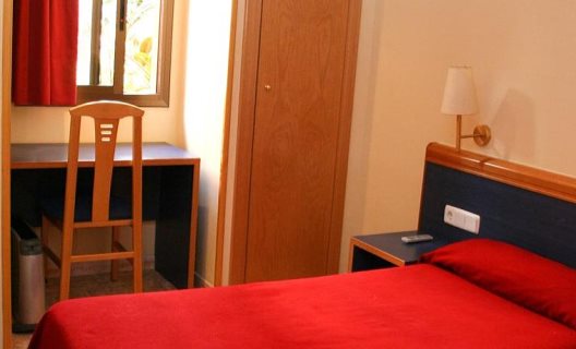 Hostal Baler