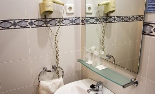 Hostal Baler