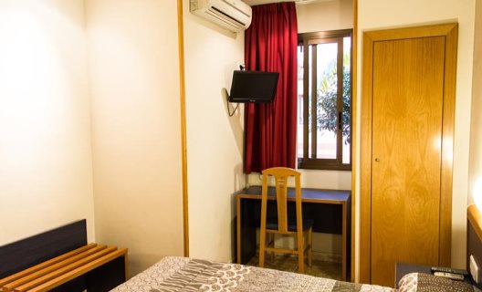 Hostal Baler
