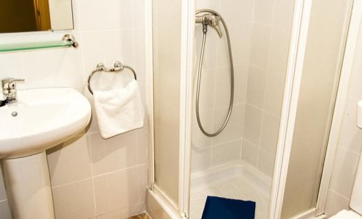 Hostal Baler