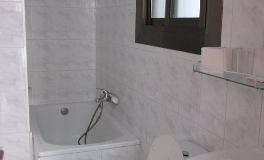 Hostal Ballestero