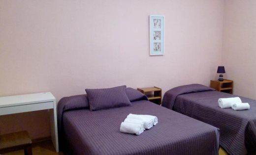 Hostal Balmes Centro