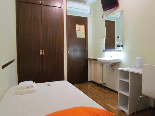 Hostal Barcelona City Seven