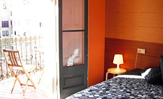 Hostal Barcelona Rooms