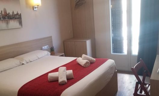 Hostal Barcelona Travel