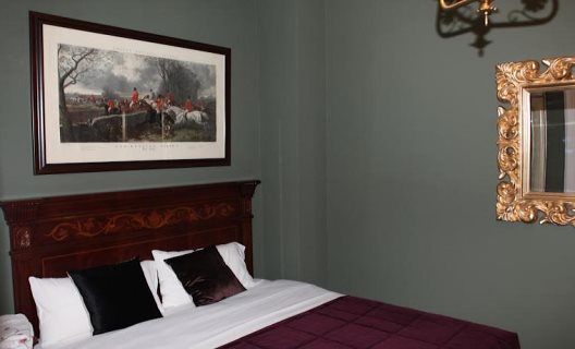 Hostal Barcino 147
