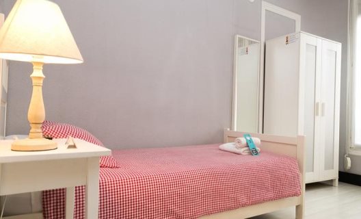 Hostal B&b Hi Valencia Canovas