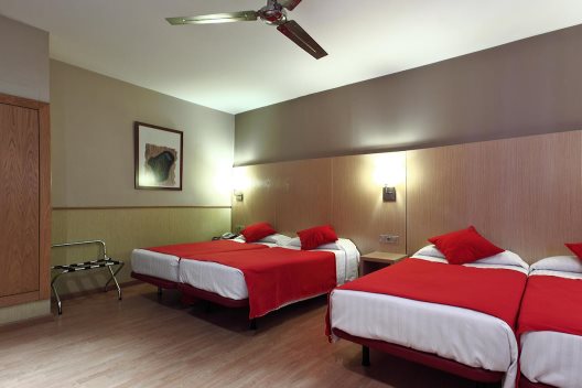 Hostal Bcn Port
